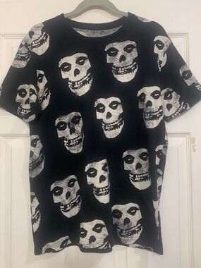 All Over Print Misfits Black Goth Short Sleeve T-Shirt.             3262